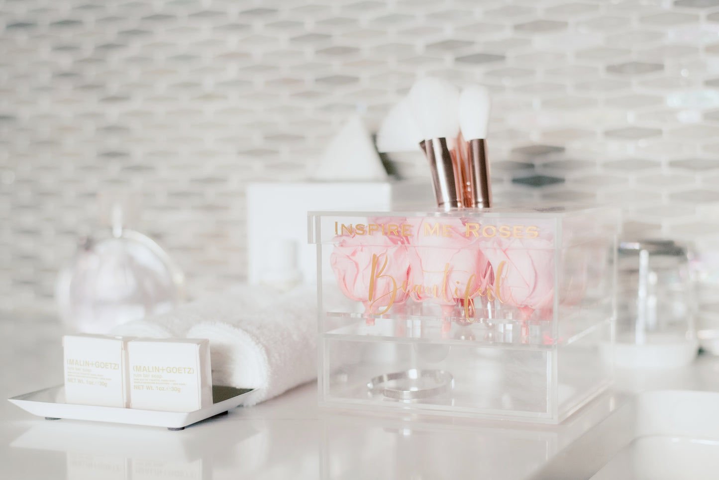 Beautiful Acrylic Rose Box